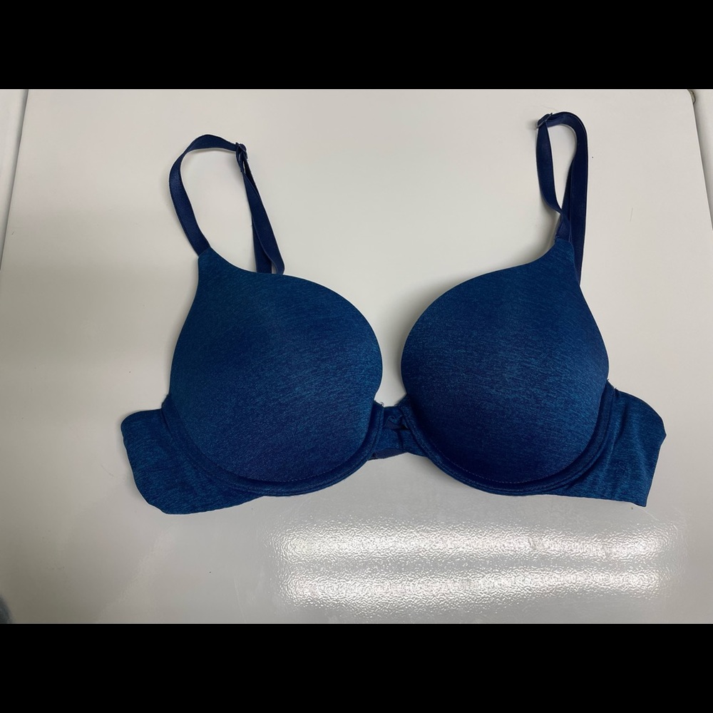 Victoria’s Secret T-Shirt Bra